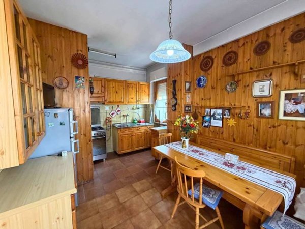 appartamento in vendita ad Umbertide in zona Pierantonio