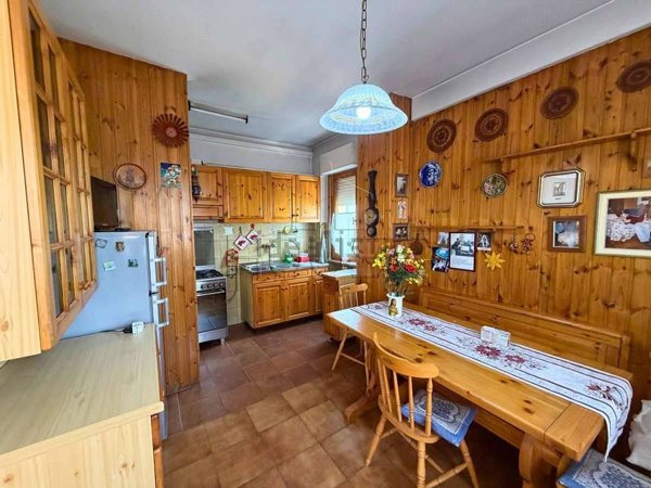 appartamento in vendita ad Umbertide in zona Pierantonio