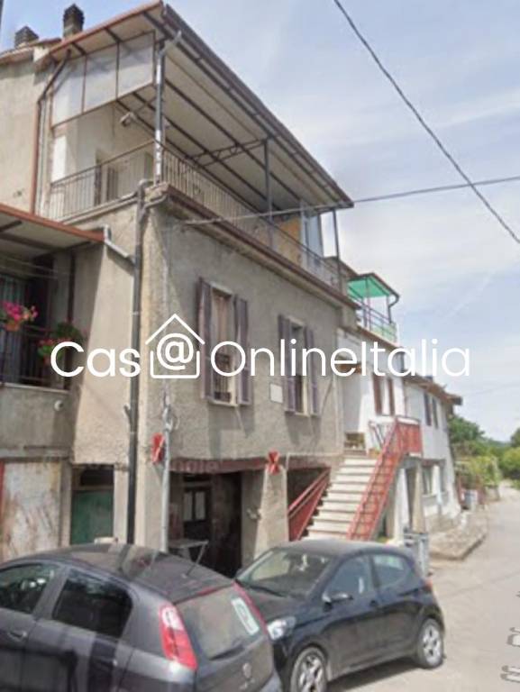 appartamento in vendita ad Umbertide in zona Montecastelli