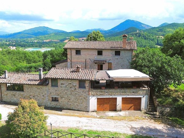 intera palazzina in vendita ad Umbertide