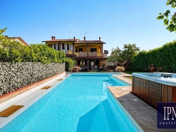casa indipendente in vendita ad Umbertide