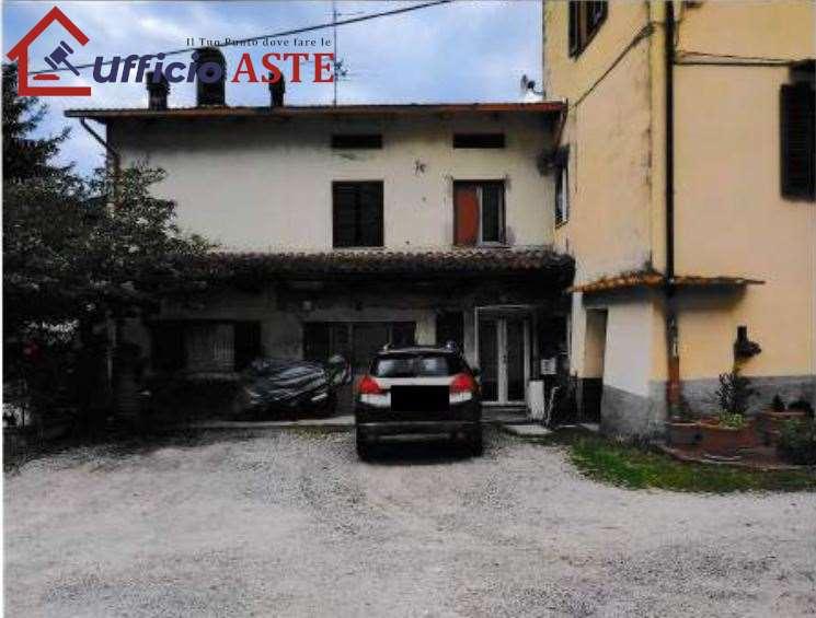 appartamento in vendita ad Umbertide in zona Pierantonio