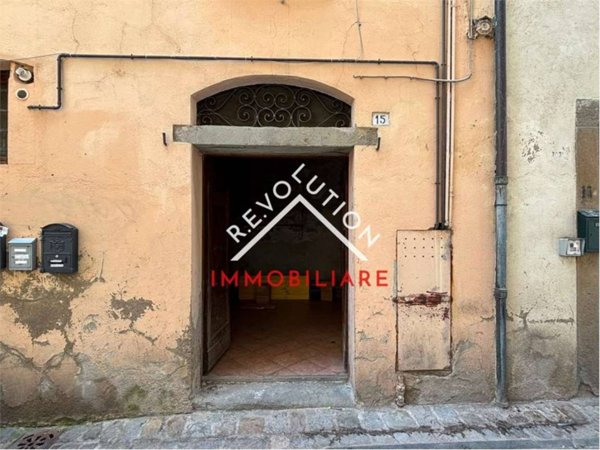 box auto in vendita ad Umbertide