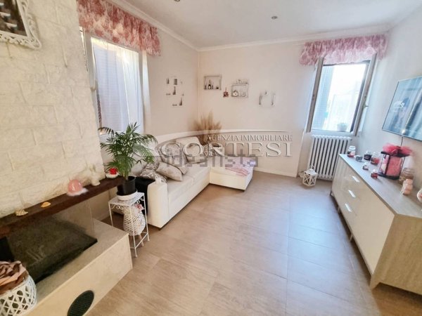 appartamento in vendita ad Umbertide in zona Montecastelli