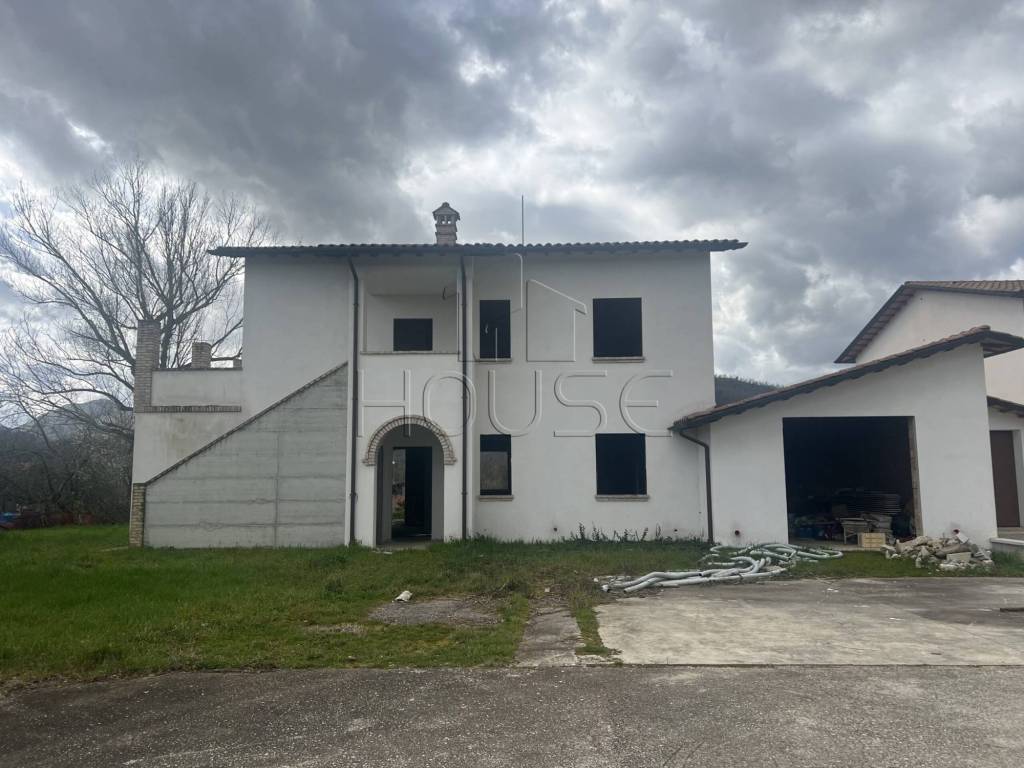 casa indipendente in vendita ad Umbertide