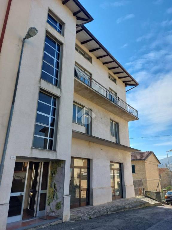 appartamento in vendita a Valfabbrica