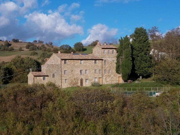 intera palazzina in vendita a Valfabbrica