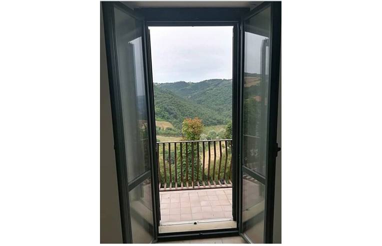 casa indipendente in vendita a Valfabbrica in zona Casacastalda