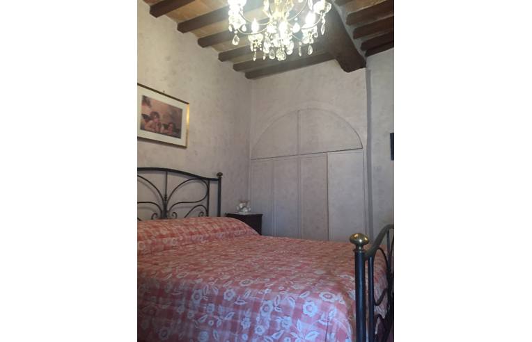 appartamento in vendita a Valfabbrica in zona Casacastalda