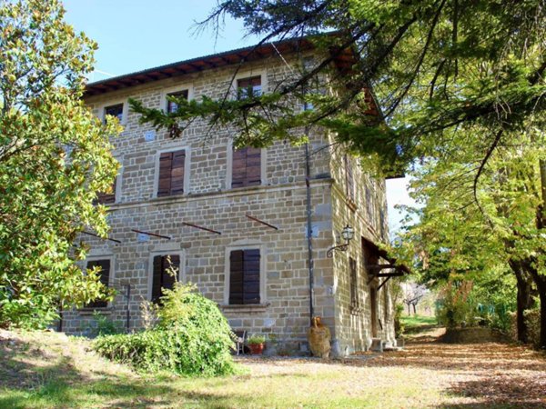 casa indipendente in vendita a Valfabbrica