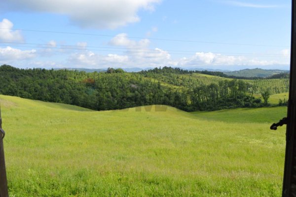 casa indipendente in vendita a Valfabbrica in zona Casacastalda
