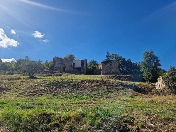 casa indipendente in vendita a Valfabbrica in zona Monteverde