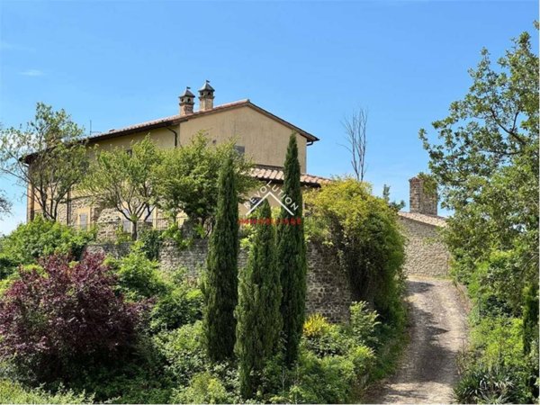 casa indipendente in vendita a Valfabbrica in zona Giomici