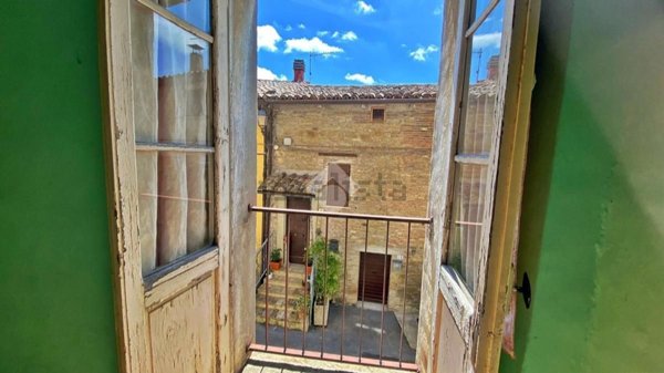 quadrivano in vendita a Valfabbrica in zona Casacastalda