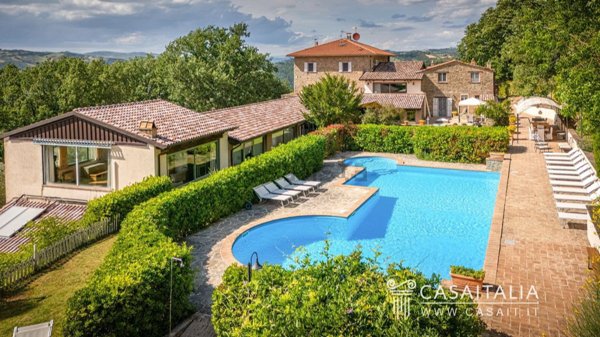 casa indipendente in vendita a Valfabbrica