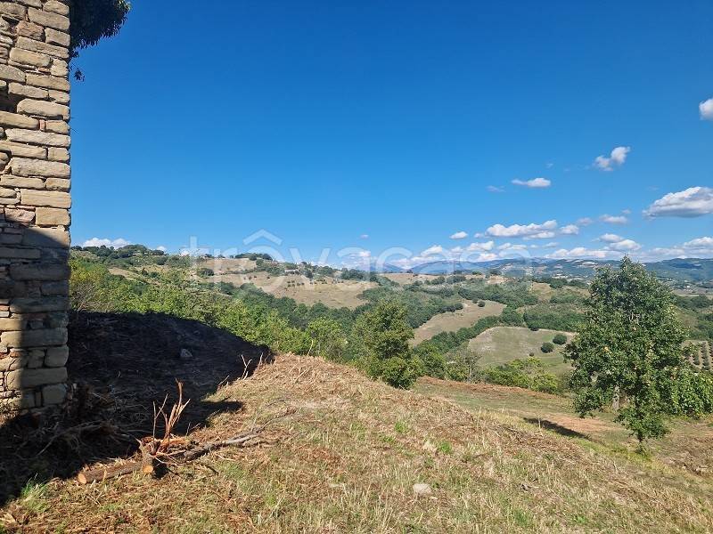 terreno in vendita a Valfabbrica in zona Monteverde