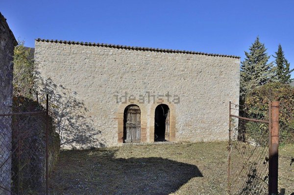 quadrivano in vendita a Vallo di Nera