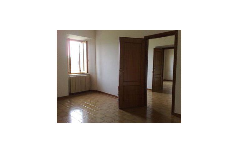 casa indipendente in vendita a Vallo di Nera