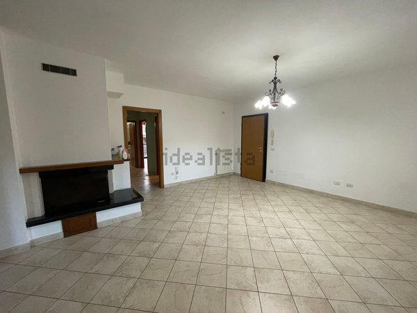 appartamento in vendita a Valtopina