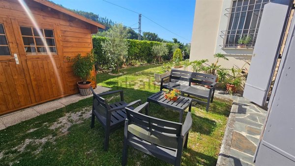 appartamento in vendita a Valtopina in zona Giove