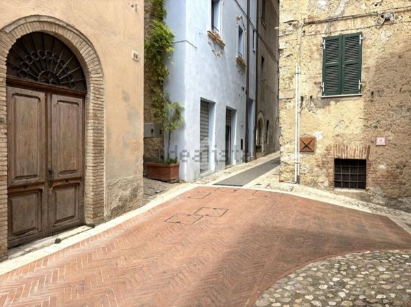 appartamento in vendita ad Acquasparta