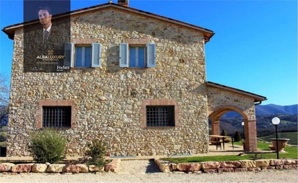 casa indipendente in vendita ad Acquasparta