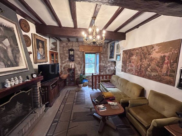 casa indipendente in vendita ad Acquasparta