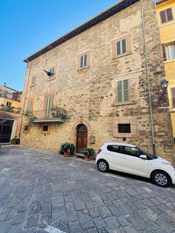 casa indipendente in vendita ad Acquasparta