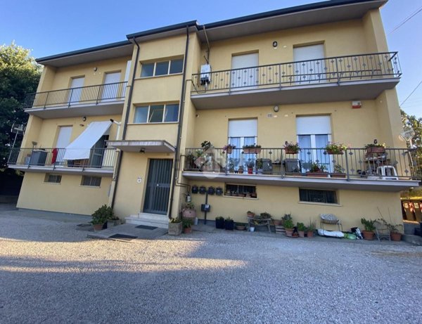 appartamento in vendita ad Acquasparta in zona Casigliano