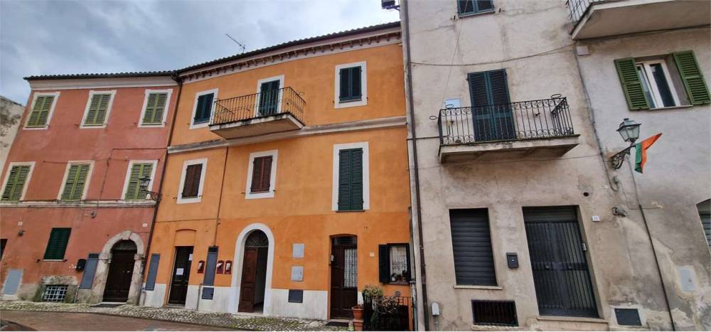 appartamento in vendita ad Acquasparta