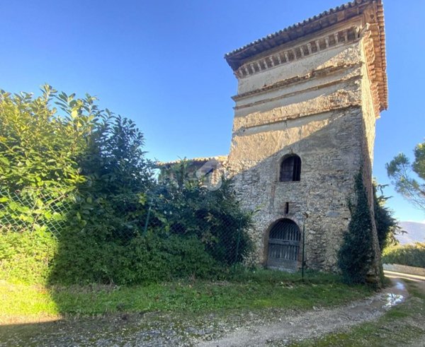 quadrivano in vendita ad Acquasparta