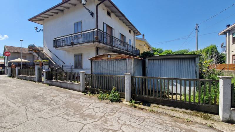 appartamento in vendita ad Acquasparta