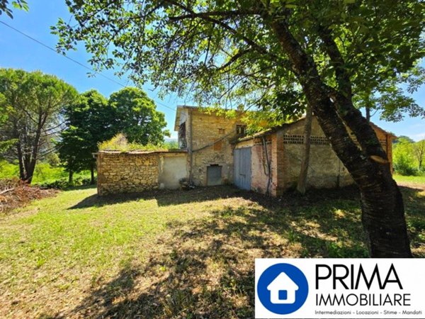 casa indipendente in vendita ad Acquasparta