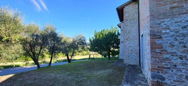 appartamento in vendita ad Acquasparta