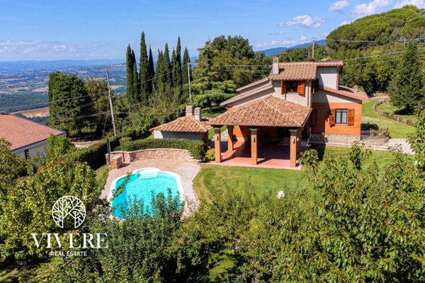 casa indipendente in vendita ad Acquasparta in zona Casteldelmonte