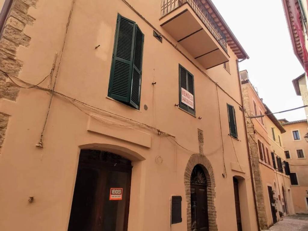 appartamento in vendita ad Acquasparta