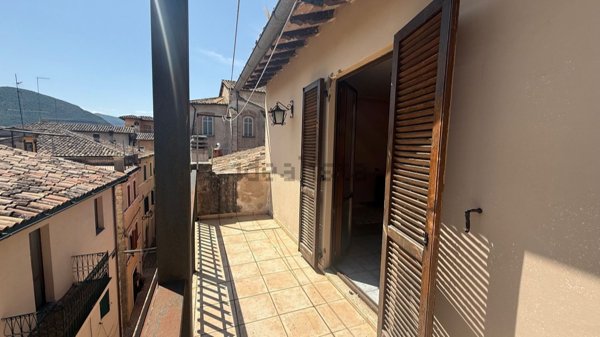 appartamento in vendita ad Acquasparta