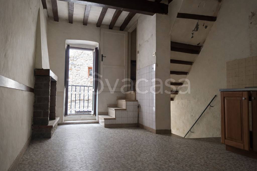 casa indipendente in vendita ad Acquasparta