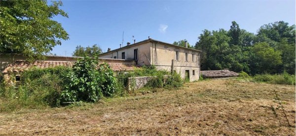 casa indipendente in vendita ad Acquasparta