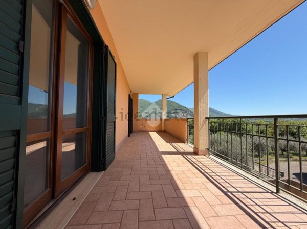 appartamento in vendita ad Acquasparta