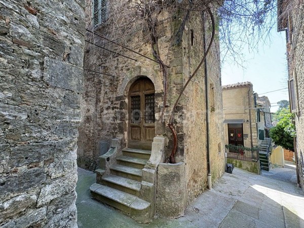 casa indipendente in vendita ad Acquasparta