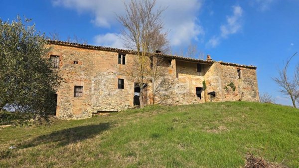 casale in vendita ad Acquasparta