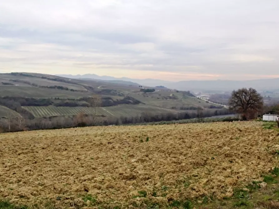 terreno edificabile in vendita ad Allerona