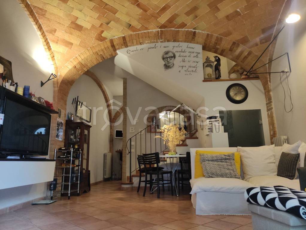 casa indipendente in vendita ad Allerona