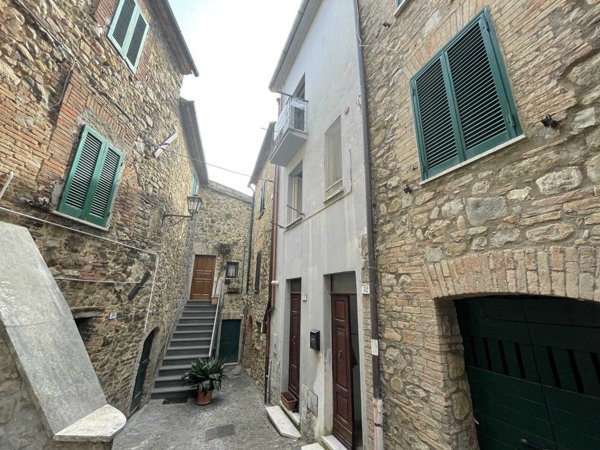 casa indipendente in vendita ad Allerona