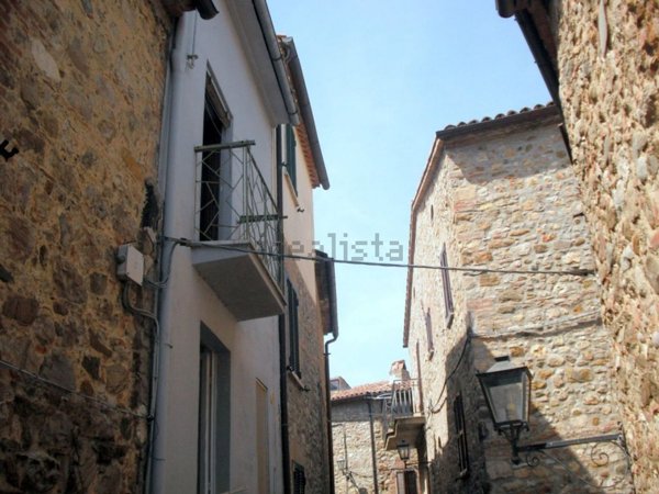 appartamento in vendita ad Allerona