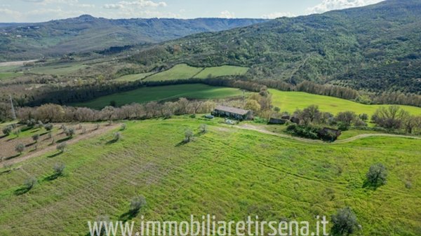 negozio in vendita ad Allerona in zona Allerona Scalo
