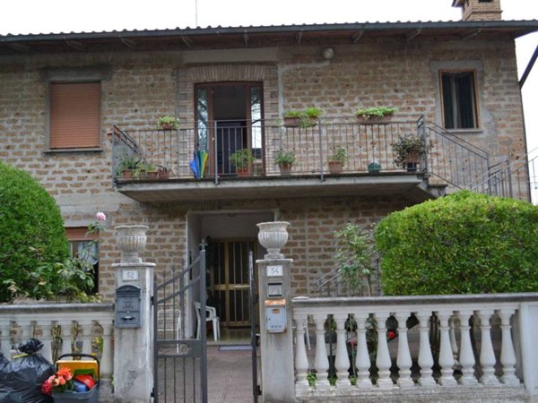 appartamento in vendita ad Allerona in zona Allerona Scalo