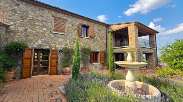 casa indipendente in vendita ad Allerona