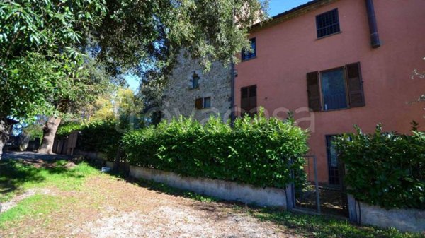 appartamento in vendita ad Allerona
